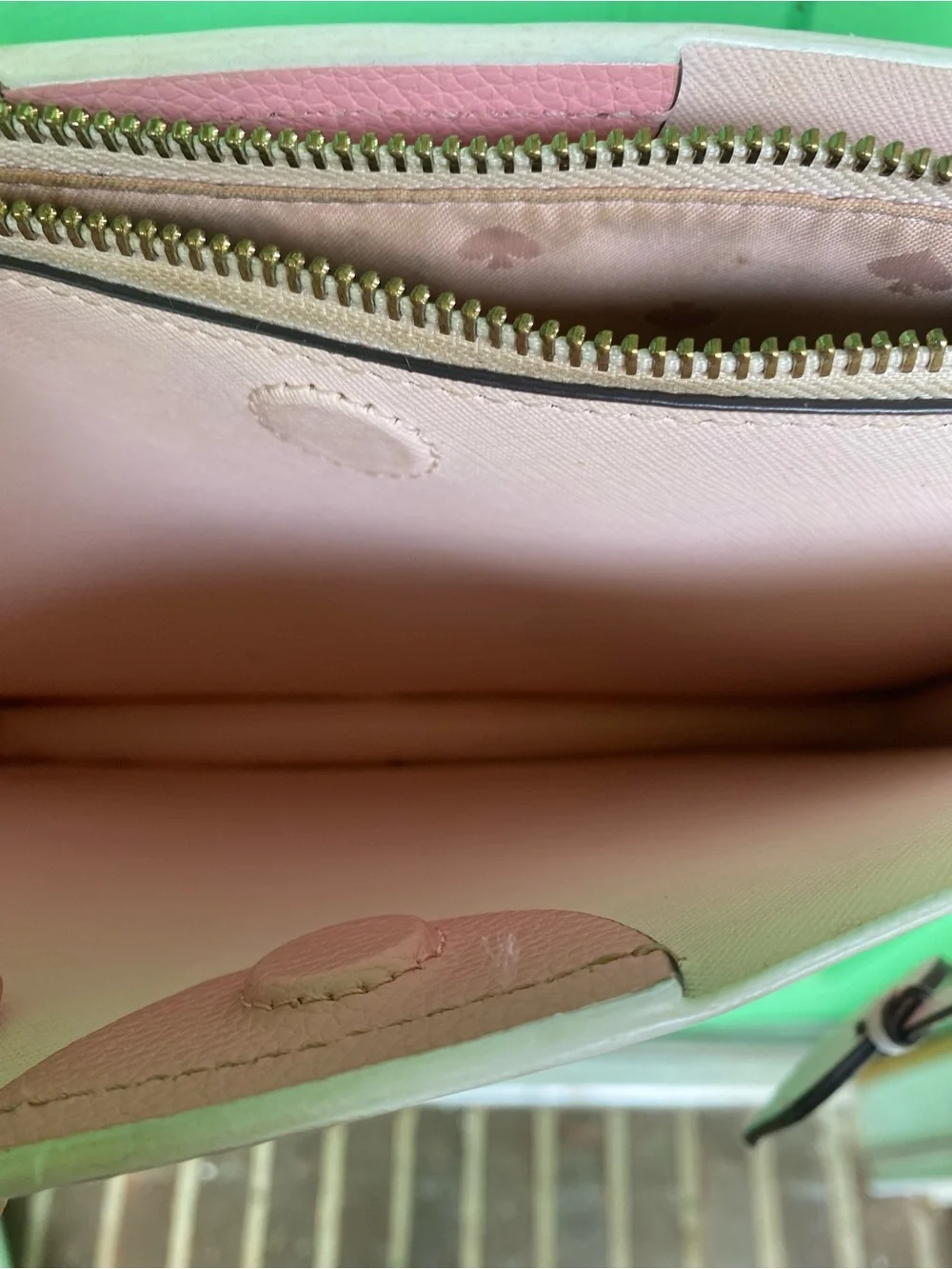 kate spade pink and white leather crossbody bag